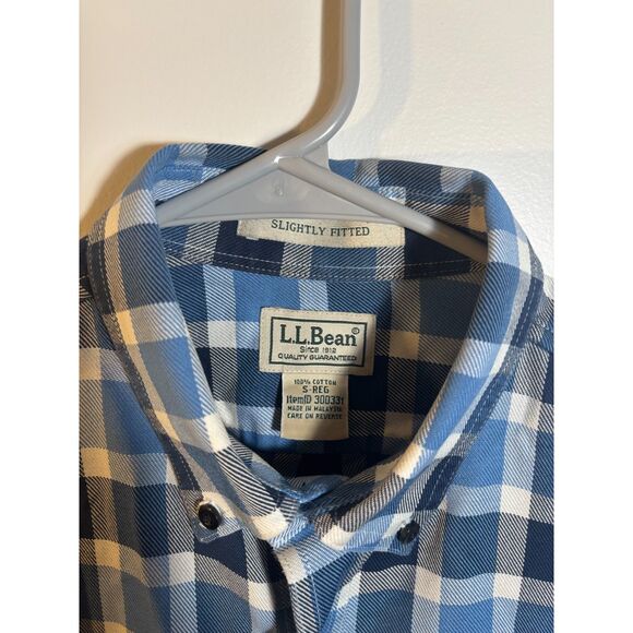 L.L.Bean Men’s Small Slightly Fitted Plaid Button-Down Shirt – S‑Reg Blue Check - Picture 3 of 4